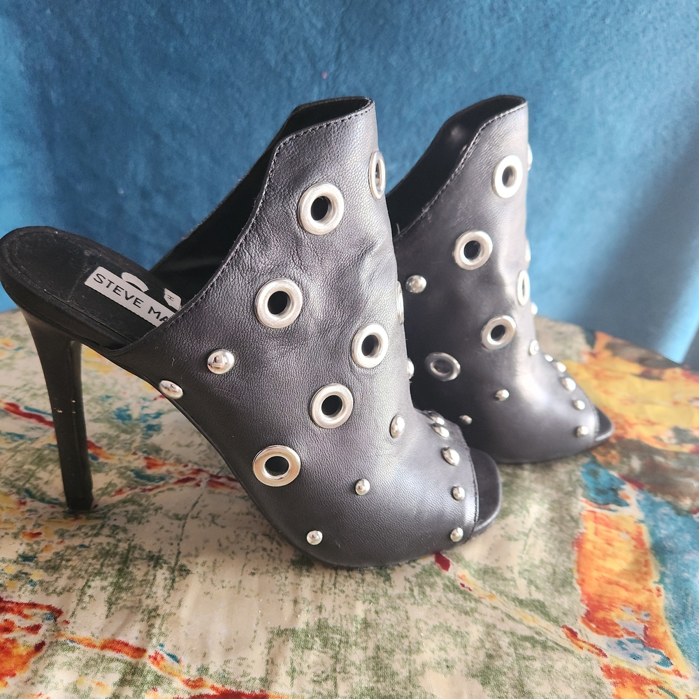 Steve Madden Black Studded Heels